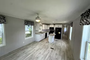 970 Gardiner Rd, Wiscasset, ME 04578 - Photo 3
