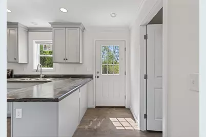 295 Old County Road, Rockland, ME 04841 - Photo 5