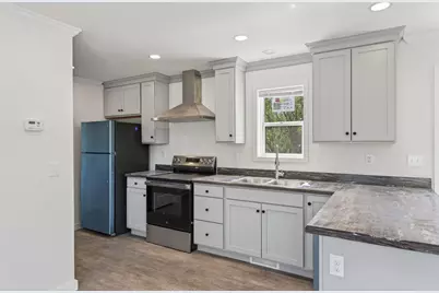 295 Old County Road, Rockland, ME 04841 - Photo 11