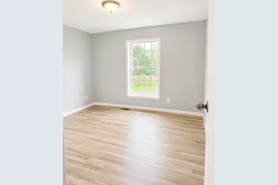 28 Furbush Road, Sabattus, ME 04280 - Photo 9