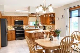 19 Harrison Ave, Fort Fairfield, ME 04742 - Photo 5