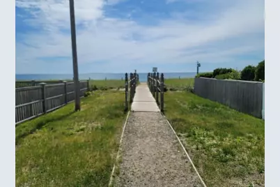 70 E Grand Avenue #111, Old Orchard Beach, ME 04064 - Photo 5