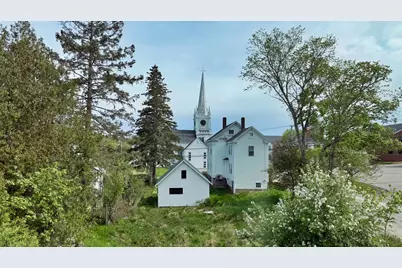 25 Center Street, Machias, ME 04654 - Photo 27