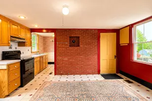 25 Center St, Machias, ME 04654 - Photo 7