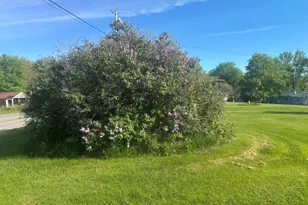8 Lester Ln, Burnham, ME 04988 - Photo 17