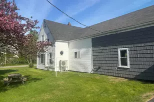 8 Lester Ln, Burnham, ME 04988 - Photo 13