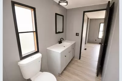 25 Village Drive, Lewiston, ME 04250 - Photo 15