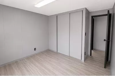 25 Village Drive, Lewiston, ME 04250 - Photo 11