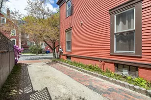 75 Carleton St, Portland, ME 04102 - Photo 43