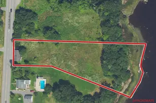 865 N Main St, Winterport, ME 04496 - Photo 1