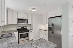 14 Willow Grove Rd, Brunswick, ME 04011 - Photo 7