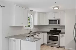14 Willow Grove Rd, Brunswick, ME 04011 - Photo 9