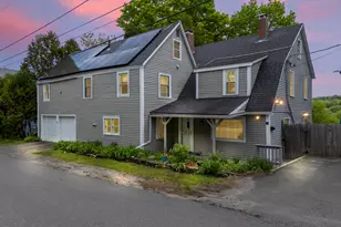 10 Summer St, Hallowell, ME 04347 - Photo 1