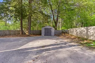 25 Forbes Ln, Windham, ME 04062 - Photo 9