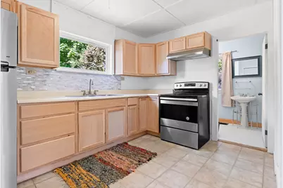30 Admontem Avenue, Rockland, ME 04841 - Photo 3