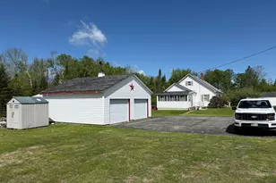 1008 US-1, Brooklin, ME 04413 - Photo 5