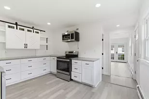 134 - 136 Sawyer St, South Portland, ME 04106 - Photo 23