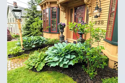 228 Main Street, Wiscasset, ME 04578 - Photo 3