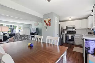70 Ward Cir, Brunswick, ME 04011 - Photo 9