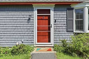 70 Ward Cir, Brunswick, ME 04011 - Photo 3