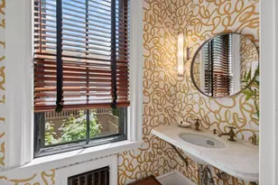 38 Neal St, Portland, ME 04102 - Photo 11