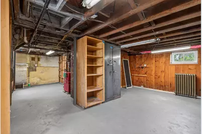 19 Cobb Avenue, Portland, ME 04102 - Photo 35