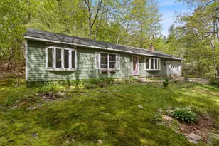 47 Margaret St, Naples, ME 04055 - Photo 3