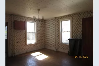 381 Hancock Street, Bangor, ME 04401 - Photo 9