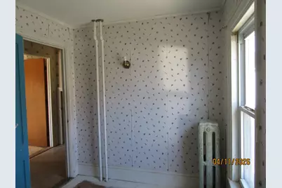 381 Hancock Street, Bangor, ME 04401 - Photo 17