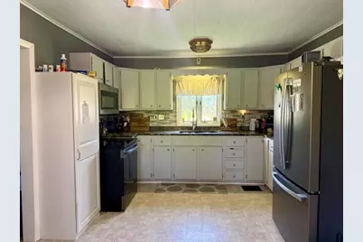 562 Grimes Road, Caribou, ME 04736 - Photo 9