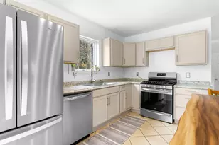 84 Old Harbor Rd, Vinalhaven, ME 04863 - Photo 7
