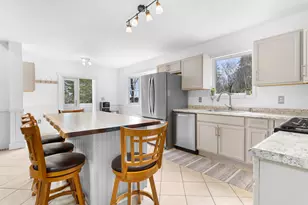 84 Old Harbor Rd, Vinalhaven, ME 04863 - Photo 9