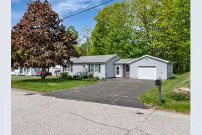 28 Saint Patrick Avenue, Lewiston, ME 04240 - Photo 9