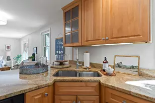 16 Pleasant Valley Rd, Cumberland, ME 04021 - Photo 7