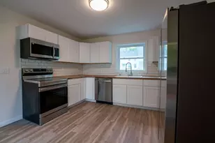172 Highland Ave, Gardiner, ME 04345 - Photo 17