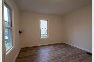 172 Highland Avenue, Gardiner, ME 04345 - Photo 19