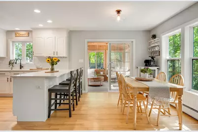 28 Woodbury Street, Portland, ME 04103 - Photo 11