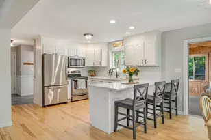 28 Woodbury St, Portland, ME 04103 - Photo 7
