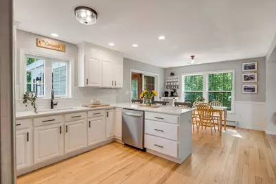 28 Woodbury Street, Portland, ME 04103 - Photo 5