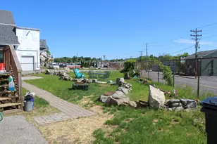 7 Grove St, Auburn, ME 04210 - Photo 3