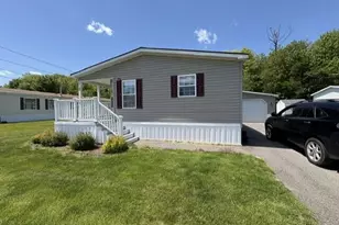 8 Windsor Dr, Alfred, ME 04002 - Photo 1