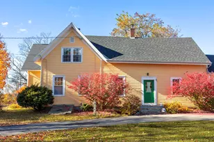 389 Higgins Rd, Pittsfield, ME 04967 - Photo 5