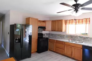 25 Brandy Ln, Hudson, ME 04449 - Photo 25