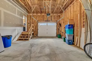 8 E St, Bangor, ME 04401 - Photo 5