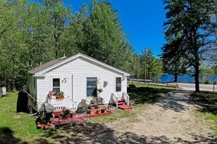 586 Webbs Mills Rd, Raymond, ME 04071 - Photo 3