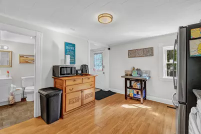 77 Oak Street, Lewiston, ME 04240 - Photo 9