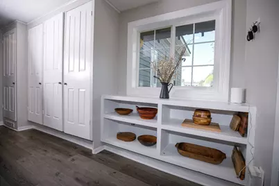 11 Old Western Avenue, Winthrop, ME 04364 - Photo 15