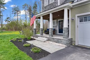 5 Franklin Cir, Cape Elizabeth, ME 04107 - Photo 7