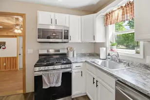 131 Center Bridge Rd, Turner, ME 04282 - Photo 9