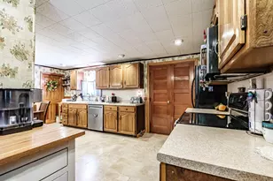 8 Percy Hawkes Rd, Windham, ME 04062 - Photo 7